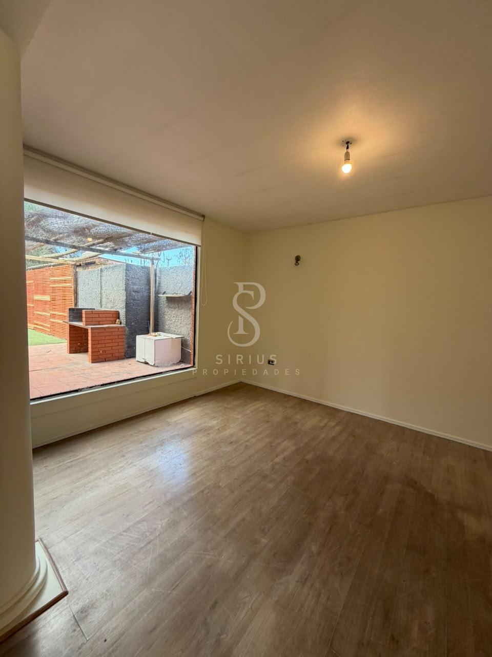 Arriendo de casa en condominio